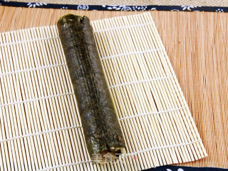 Roll Up The Delicacy of Autumn, Taste The Tartary Buckwheat Sushi! recipe