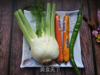 Stir-fried Ham Sausage with Fennel Balls recipe