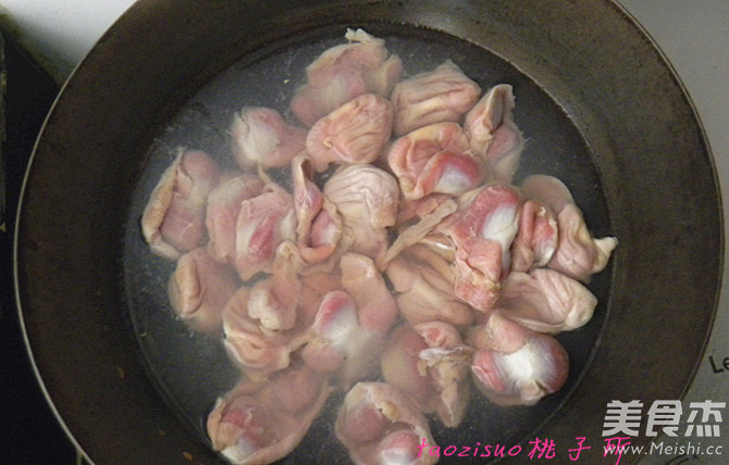 Cold Marinated Chicken Gizzards recipe