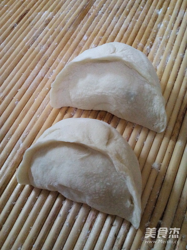 Sophora Clam Meat Bun recipe
