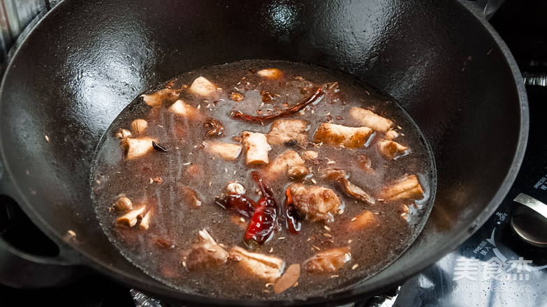 Braised Pork Ribs with Bean Sticks recipe