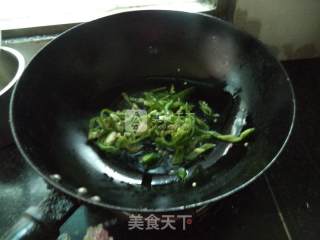 Stir-fried Pork Liver with Green Pepper recipe