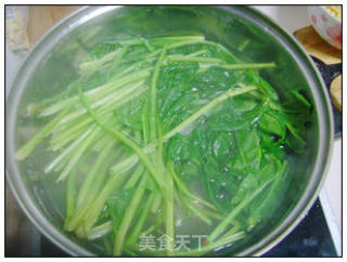 Spinach Mixed with Vermicelli. recipe