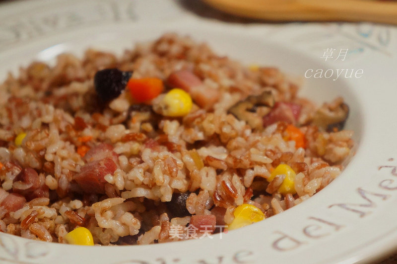 Braised Rice with Red Brown Rice and Bacon and Mushroom