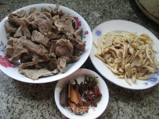 Roast Beef with Bamboo Shoots recipe