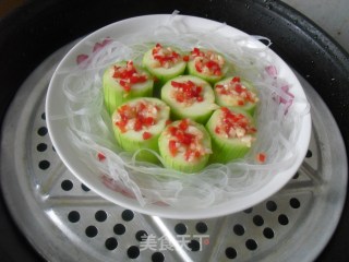 Steamed Loofah with Garlic Vermicelli recipe