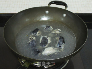 Shenqi Shuangzao Black Chicken Soup recipe