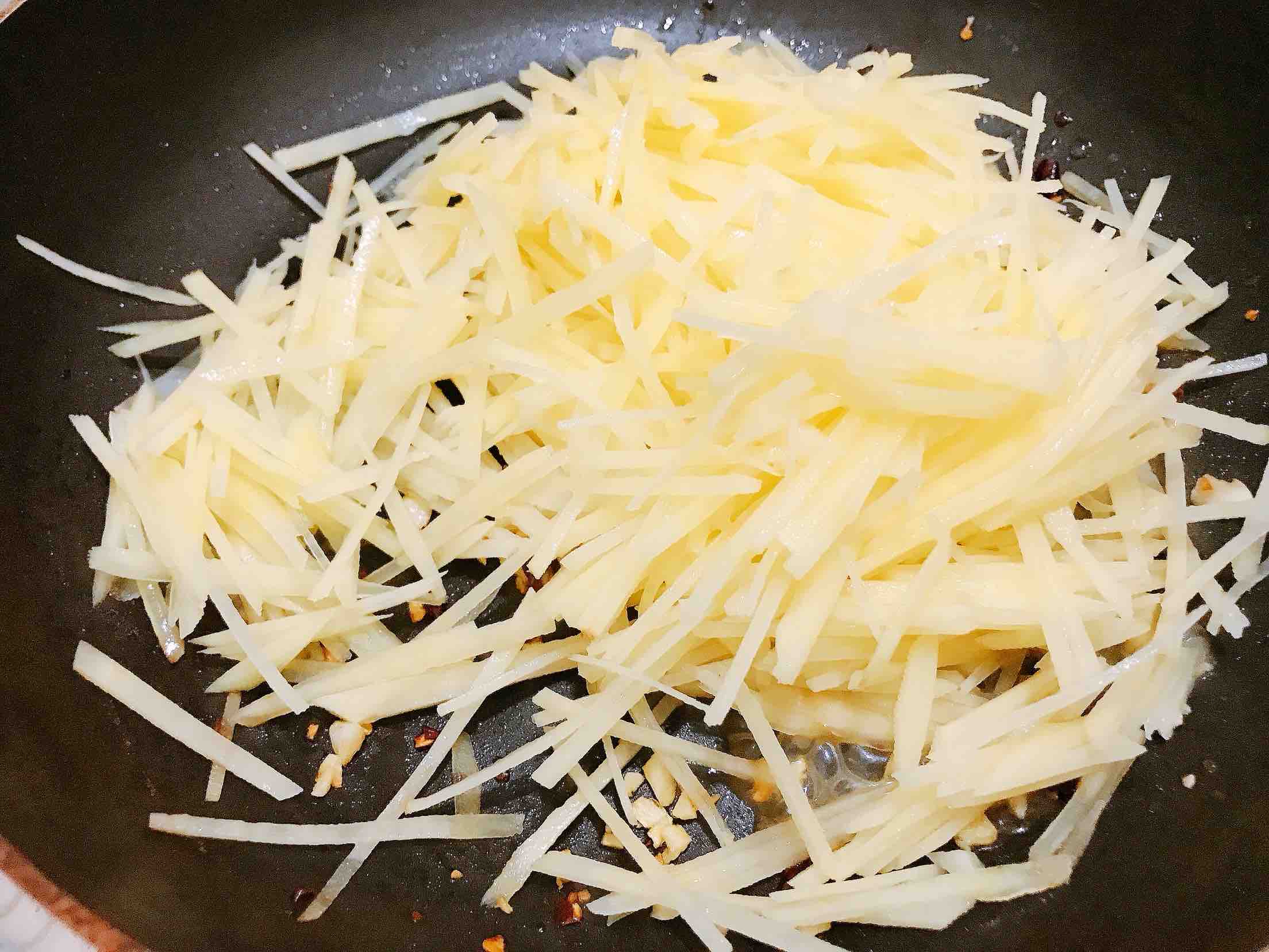Stir-fried Potato Shreds recipe