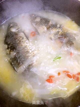 #信之美# Carp Soup with Shredded Carrot recipe