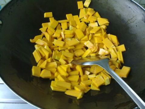 Pumpkin and Shrimp Fried Rice recipe