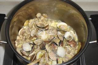 Clam and Mushroom Soup recipe