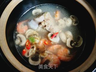 Shrimp: Leg Bone Mushroom Soup with Shrimp recipe