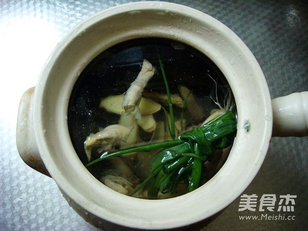 Dried Bamboo Shoots and Seaweed Old Duck Soup recipe