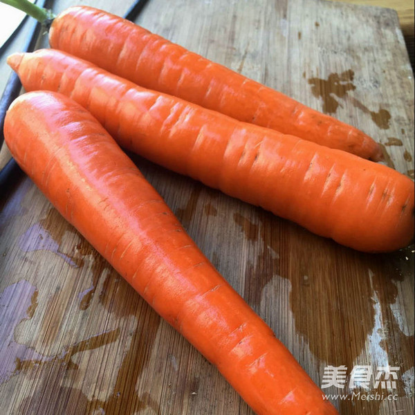 Carrot Dragon Salad recipe