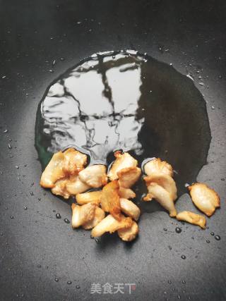 Fried Pork with Vermicelli and Fungus recipe