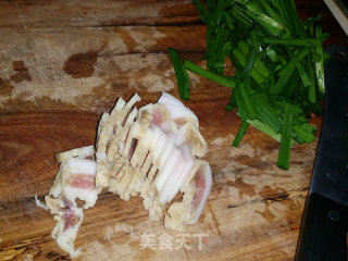 Stir-fried Bacon with Winter Bamboo Shoots recipe