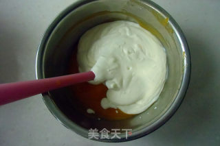 Mango Flowing Heart Mousse recipe