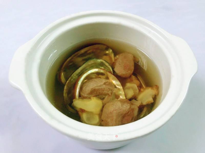 Abalone Shell and Ginseng Soup recipe