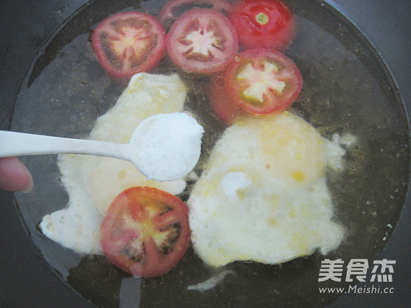 Egg Hor Fun with Fresh Eggplant and Egg recipe