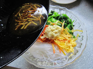 Red, Yellow, White and Green Who Do You Love More--the Protagonist is Spinach recipe