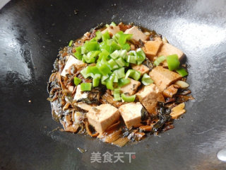 Tofu with Dried Vegetables recipe