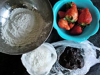 Strawberry Sticky Rice Ball recipe