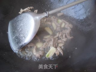 Fried Shredded Pork with Snow Peas recipe