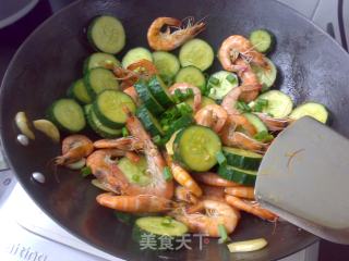 Prawns Cucumber Sesame Oil Pops recipe