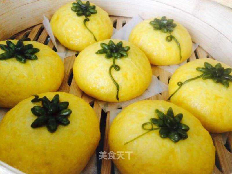 Pumpkin Buns recipe