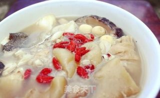 Lily Huaishan California Perch Soup recipe