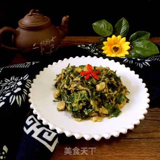 #春食野菜香# Fried Eggs with Wolfberry Head recipe