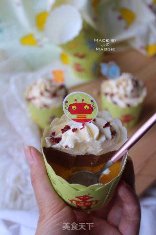 #四session Baking Contest and is Love to Eat Festival# Two-color Mousse Cup Cake recipe