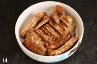 Sichuan-style Mei Cai Kou Po-salted White Braised recipe