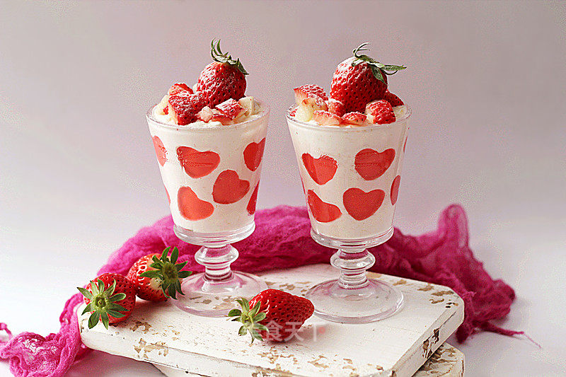 Full of Love~【strawberry Yogurt Mousse Cup】 recipe