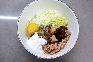 Salted Egg Yolk Sixi Meatballs recipe