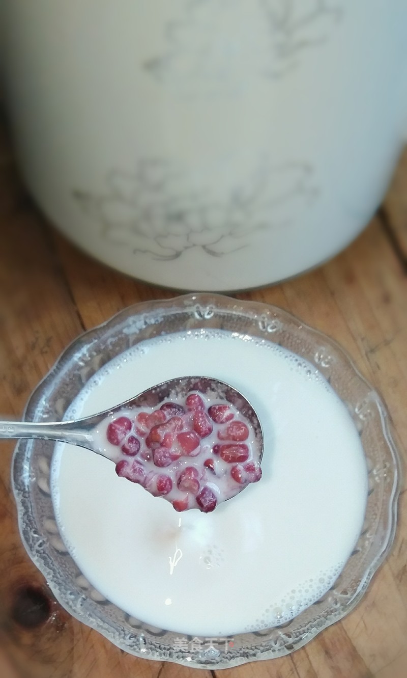 Soy Milk Mixed with Honey Beans recipe