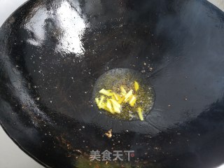 Shredded Garlic Stalks recipe