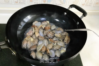 Stir-fried Clams recipe