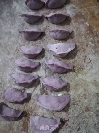 Purple Steamed Dumplings recipe