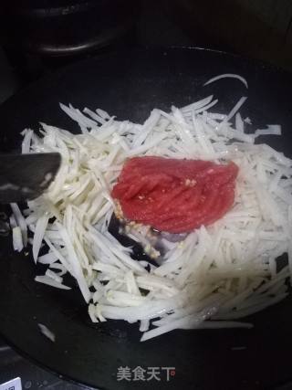 Stir-fried Lotus Root with Tomatoes recipe