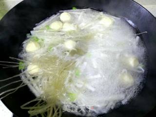 Chicken Ball Soup with Shredded Radish and Vermicelli recipe