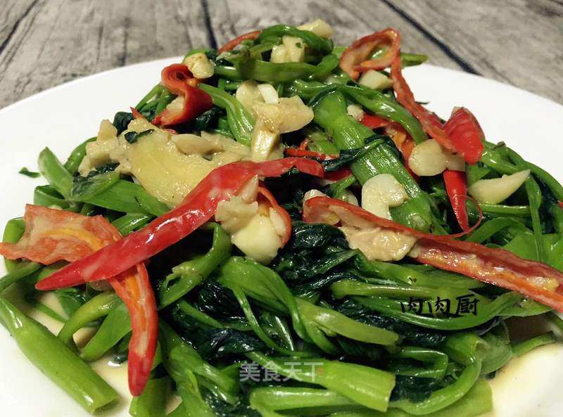 Guangzhou Home Cooking with Fermented Bean Curd Stir-fried Tongxincai#肉肉厨 recipe