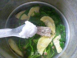 Spinach and Egg Dumplings Spare Rib Soup recipe