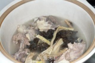 Dried Bamboo Bone Soup recipe