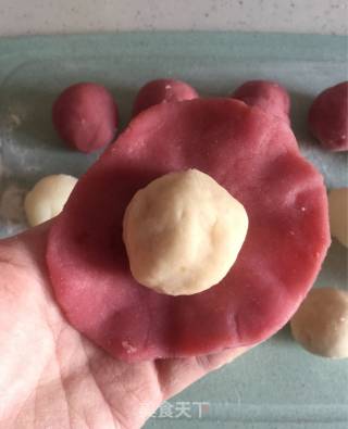 Chestnut Kidney Bean Snowy Mooncake recipe