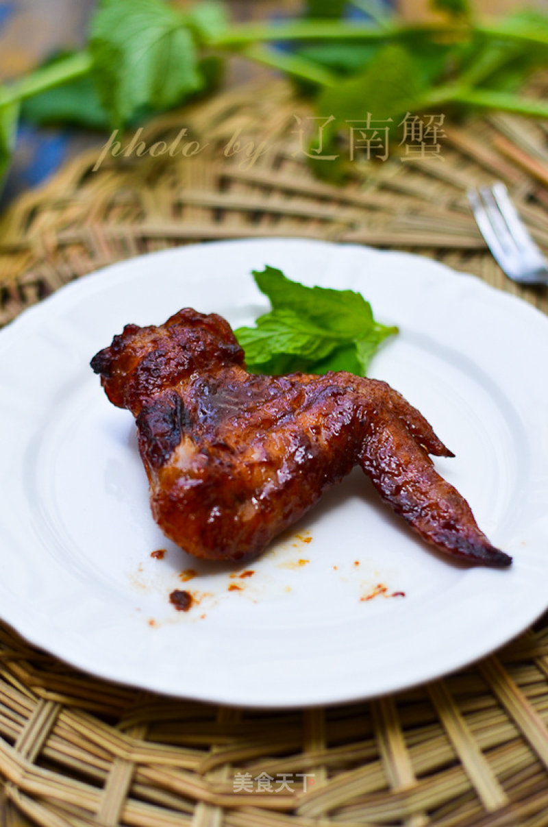 Grilled Chicken Wings with Sauce recipe