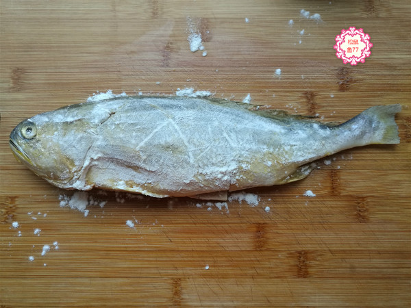 This Method of Yellow Croaker is Non-sticky, Non-sticky, Tender and Delicious recipe