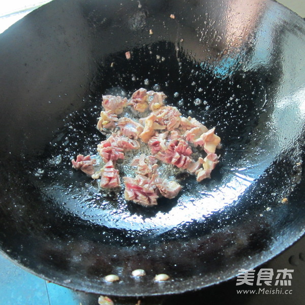 Homemade Sour and Spicy Duck Gizzards recipe