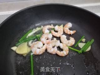 Stir-fried Shrimp with Broccoli and Garlic recipe