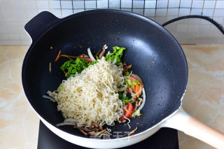 Fried Noodles with Vegetables recipe